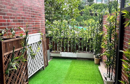 Itaewon Casa | Queen's palace yongsan