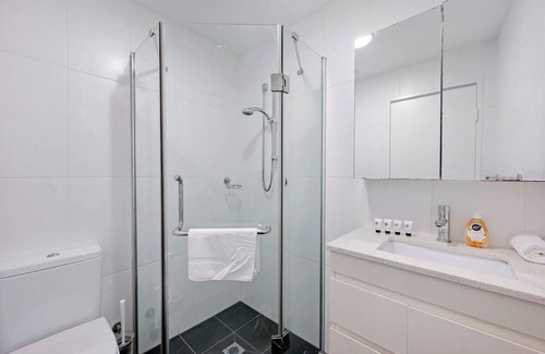 Parramatta Apartamento | Modern 3-Bedroom in Parramatta