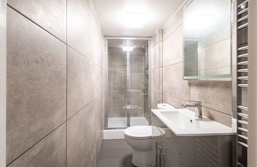 Huddersfield Casa | Host & Stay | The Westbourne Grande
