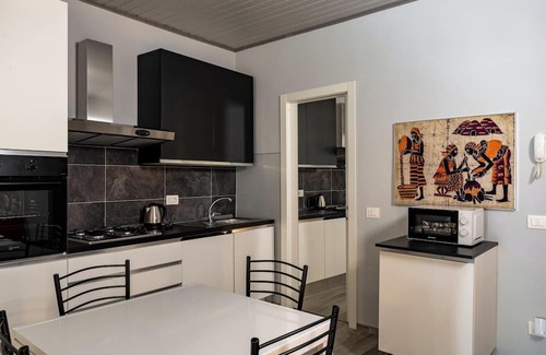 Piazza Apartamento | Homerez - Studio, city center, view
