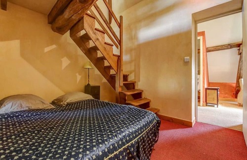 Raizeux Casa | Homerez - Spacious house for 8 ppl. with hammam and terrace at Raizeux