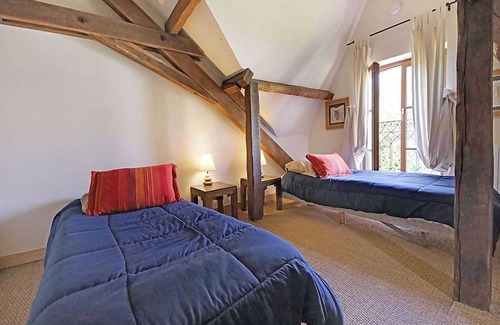 Raizeux Casa | Homerez - Spacious house for 6 ppl. with terrace at Raizeux