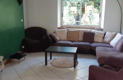 Montlaur-en-Diois Casa | Homerez - Big house for 21 ppl. with garden and terrace at Montlaur-en-Diois