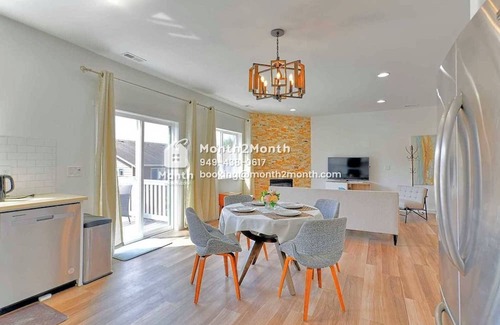 Bothell Casa | Modern Home on 223rd Pl SE #41847