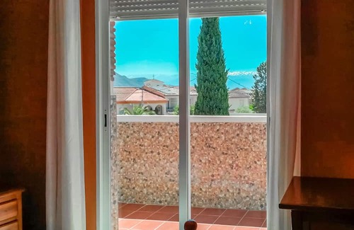 Pinos Puente Casa | Wonderful holidays await you in this beautiful holiday home with pool.
