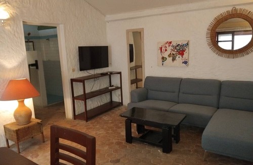 Cocody Apartamento | Great 1 bedroom apartment, services included, with pool and garden
