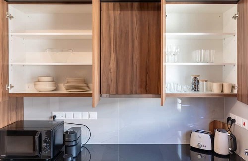 Kato Polemidia Apartamento | Kyvelis I - Three Bedroom Apartment, Sleeps 4