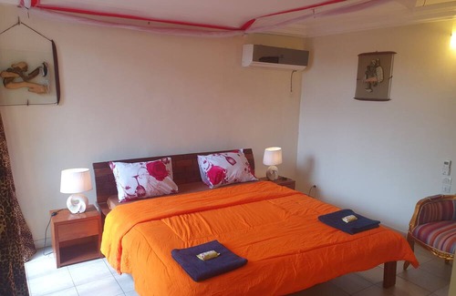 Cocody Villa | 4 bedroom villa with garden pool, all services included