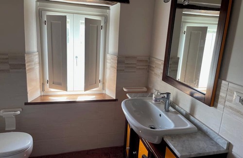 Querceta Apartamento | Casa nel Verde a 4 km dal Mare, Immersa Negli Uliveti, a 3 km da Pietrasanta