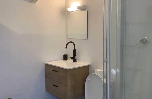 Ploermel Apartamento | Homerez - Nice studio for 2 ppl. with terrace at Ploërmel