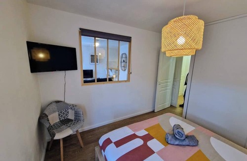 Centre Ville Apartamento | Modern apartment - free, private and secure parking