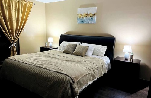 Totoracocha Casa | 3BR w/King bed in Cuenca close to IESS & Hospl Rio