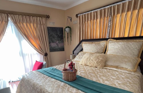 Mbabane Cama Y Desayuno | The Silver Gates Bed and Breakfast