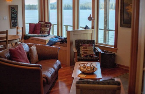 Petersburg Casa | Serene retreat, just 15 minutes away from Downtown Petersburg!