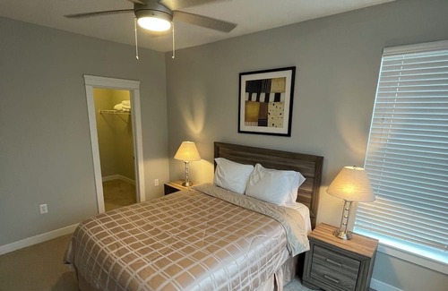 Carmel Apartamento | Carmel Apt! 729 square feet!