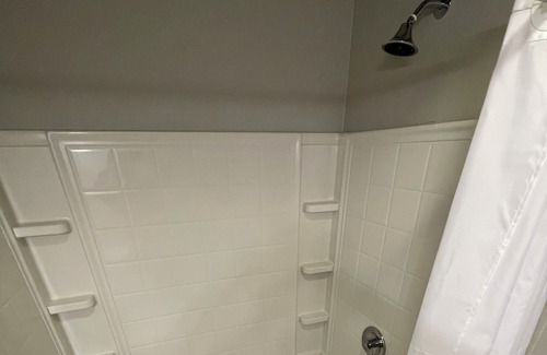 Carmel Apartamento | Carmel Apt! 729 square feet!
