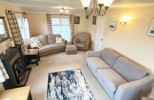 Aldborough Cabina | Newly listed may 2024, 45 Highsett Lodge, Trimingham - close to Cromer!