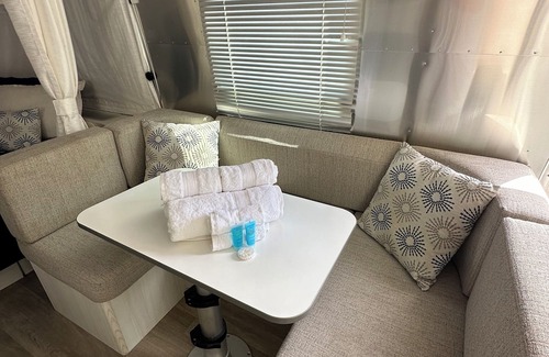 Marathon Complejo | Cozy Airstream Bambi- in Resort