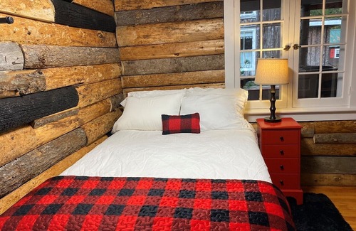 Inlet Cabina | Birches - Twin Pines