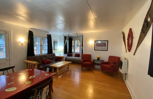 Inlet Cabina | Birches - Twin Pines