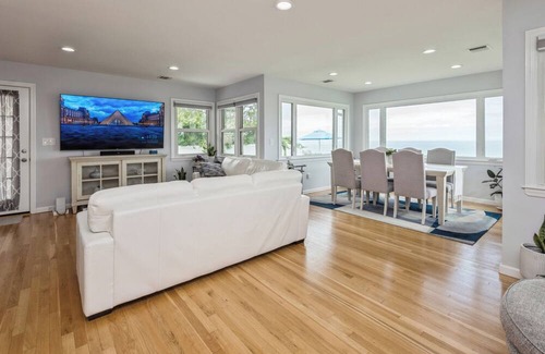 Miller Place Casa | Waterfront Escape with Private Beach