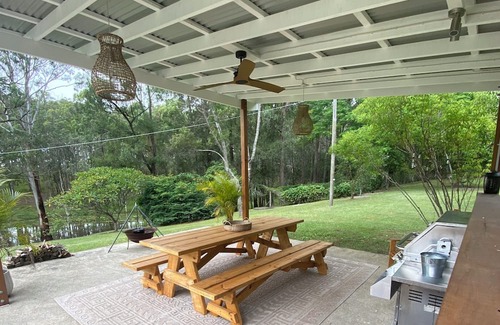 Dondingalong Cabaña | Secluded Skye Cottage - 30 Bush Acres for Peace & Privacy