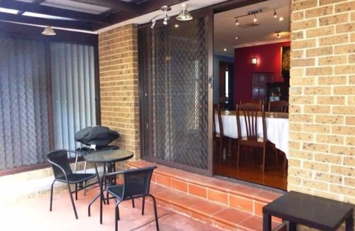 St Clair Casa | Bring the whole family to this great place with lots of room for fun.