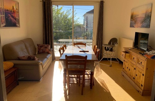 Saint-Laurent-La-Vernede Casa | Homerez - House for 6 ppl. with jacuzzi and hammam at Saint-Laurent-la-Vernède