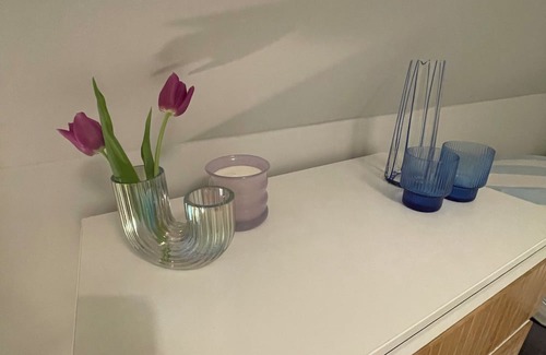 Schnelsen Casa | Cozy room in a beautiful home with easy access to anywhere in the city.