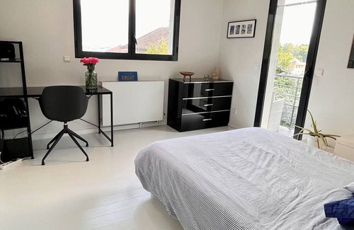 Sevrier Villa | Villa Avec Piscine à Proximité Immédiate du Lac, Plages et Centre Ville Dannecy