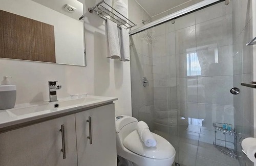 Cinco Esquinas Apartamento | Modern Apartment 10 minutes from downtown SJ.
