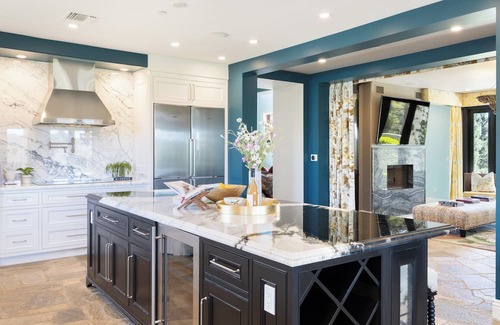 Malibu Casa | Le Grand Chateau by AvantStay | Stylish Estate w/ Pool, Sauna, & Views