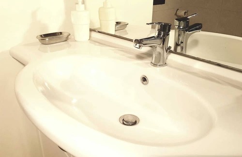 Sud-Ovest Apartamento | Homerez - Nice apartement for 8 ppl. with terrace and balcony at Verona