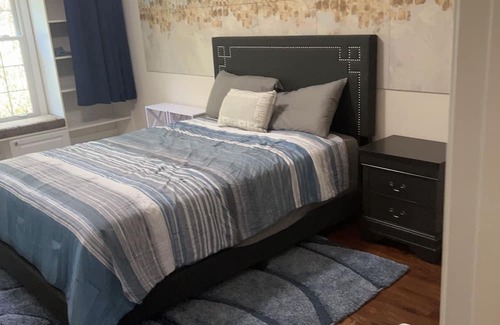 Flowery Branch Casa | Private bedroom/bath in my home. Gated comm. next to NE GA Med. Ctr-Braselton