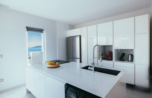Moca Apartamento | LuxuryAptInVilla Smaragd Pool