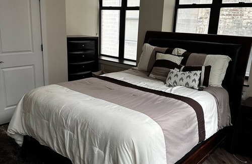 Downtown Detroit Apartamento | Where luxury meets convenience! 😎