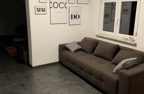 Birenbach Apartamento | Apartment '3 - Zimmer Wohnung' with Private Terrace, Private Garden and Wi-Fi