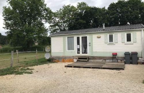 Verlin Casa | Mobilhome au Sein D'une Écurie