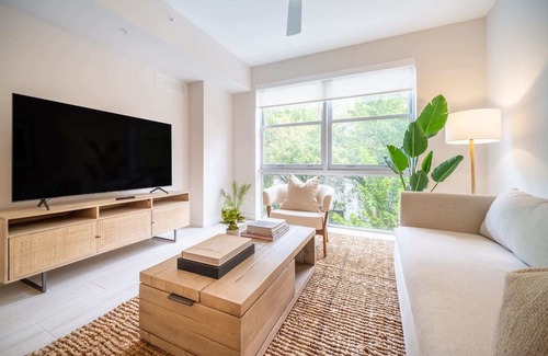 Glenvar Heights Apartamento | #212 - Tucker Dadeland