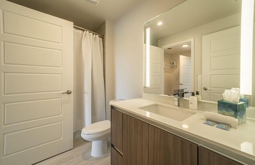 Glenvar Heights Apartamento | #213 - Tucker Dadeland