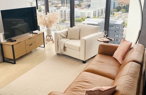 Adelaide Apartamento | CityNest Iconic View /Free Parking/Gym/Swimming Pool/BBQ