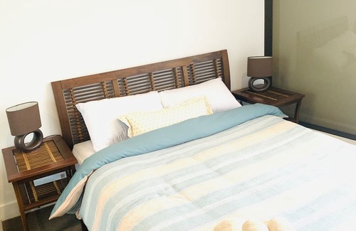 Adelaide Apartamento | CityNest Iconic View /Free Parking/Gym/Swimming Pool/BBQ