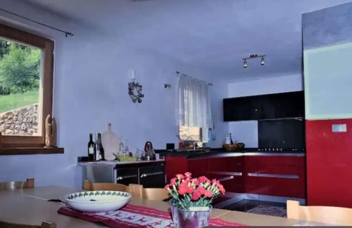 Ragoli Chalet De Esquí | Chalet 'Soandel' with Mountain View, Private Terrace and Wi-Fi