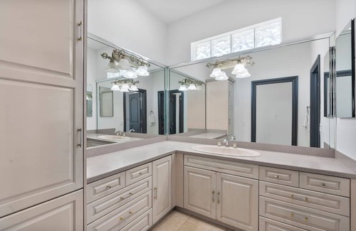 Tamiami Casa | Luxurious Mansion in Miami