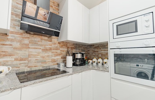 Cabana de Bergantinos Casa | Holiday Home 'Lar De Mar' with Sea View, Private Terrace and Wi-Fi