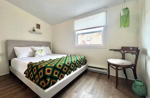 Grand Bank Casa | Cozy historical home in beautiful Grand Bank. The Tiny Table Inn (3Bedroom)