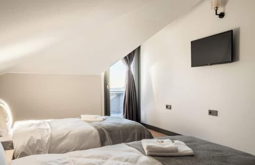 Kagithane Apartamento | Juno - 3BD Fantastic Duplex Flat in a Residence