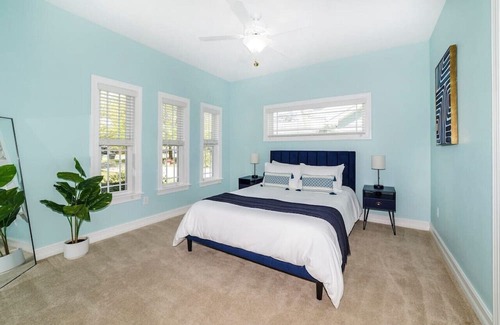 Tallahassee Casa | 347) Perfect for groups- 5 beds!