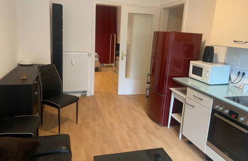 Huttrop Apartamento | Möblierte 70qm Wohnung Balkon+waschm Essen- Huttrop