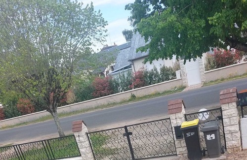 Saint-Gervais-la-Foret Casa | Homerez - House for 4 ppl. with garden and terrace at Saint-Gervais-la-Forêt